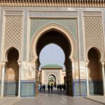 L'imponente porta Bab Mansour di Meknes, una delle più belle del Marocco - Guida di Viaggio in Marocco