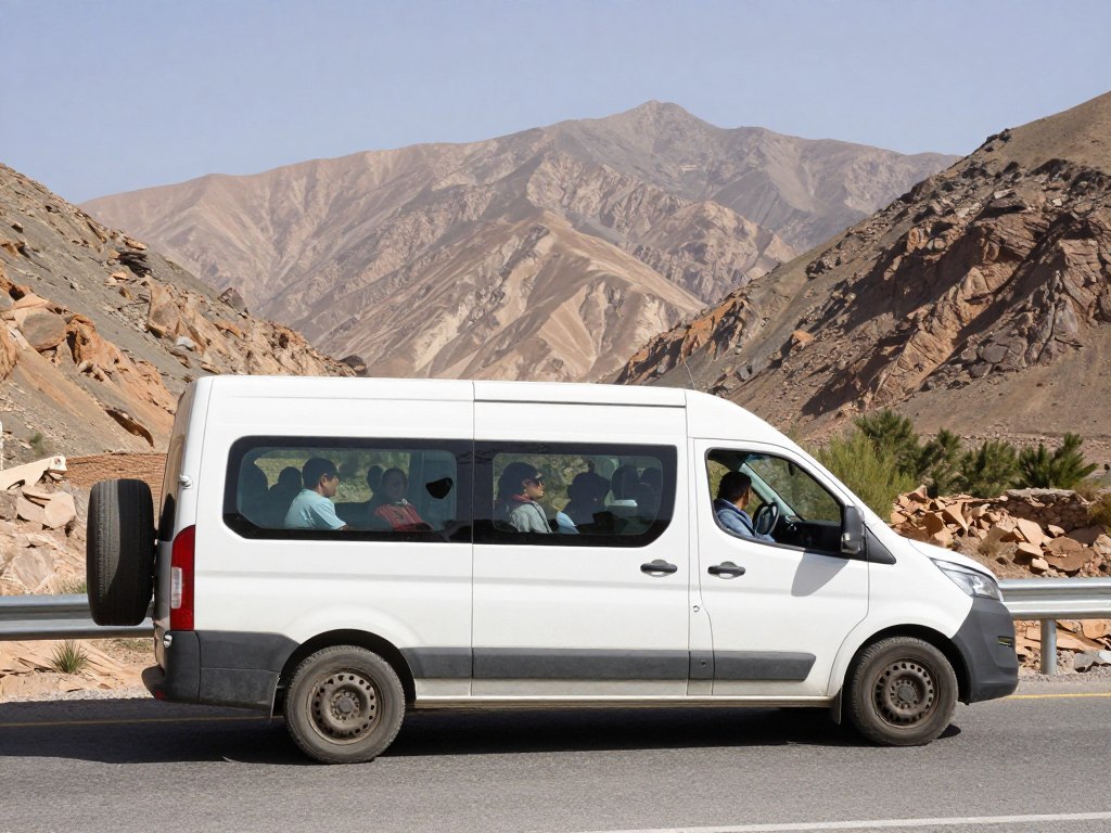 Minivan condiviso per tour marocco budget con viaggiatori